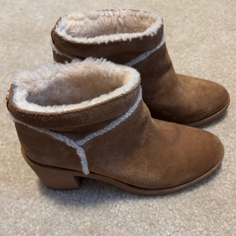 UGG Kasen Brown Heeled Booties with Plush Lining